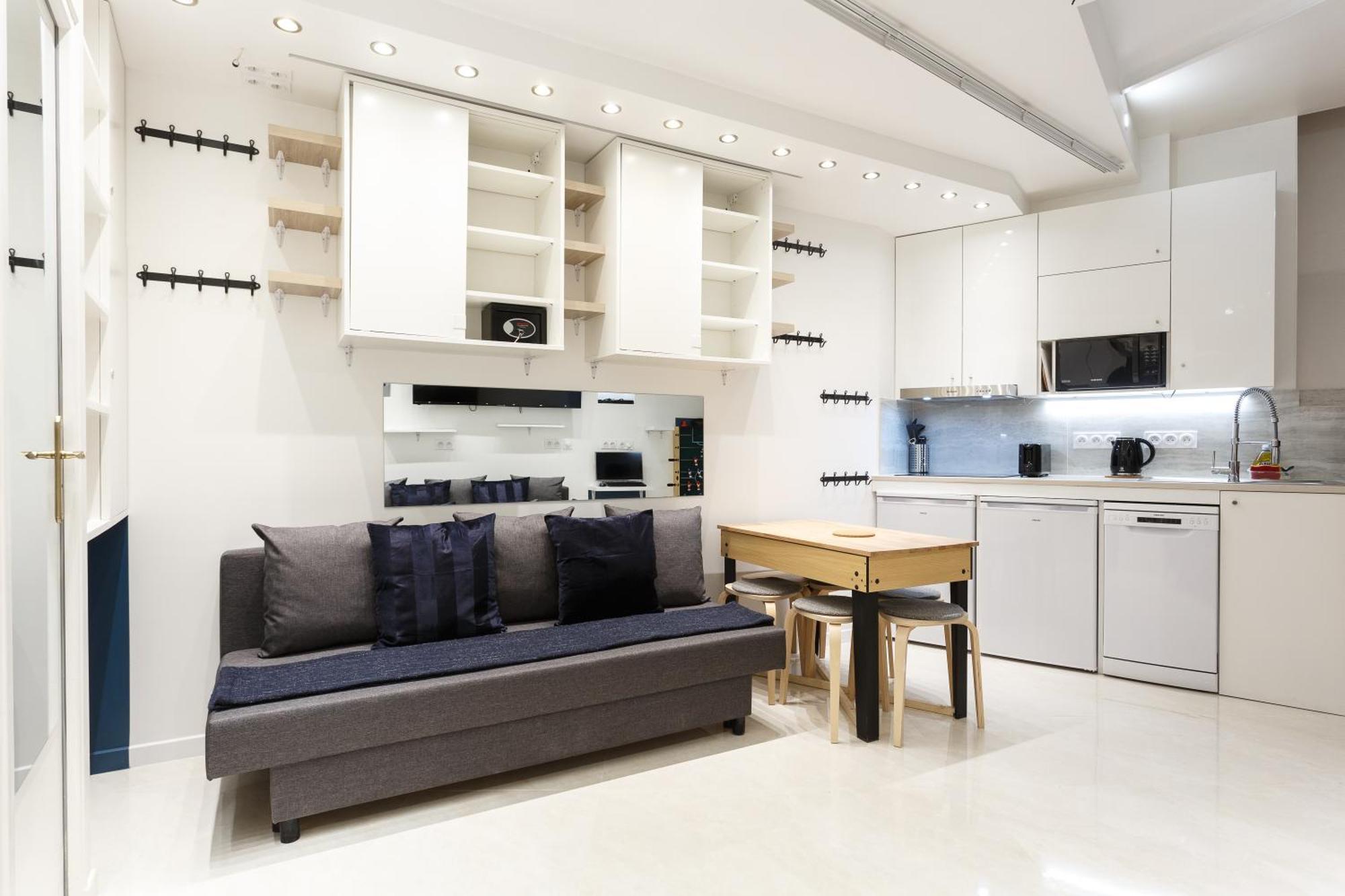 Petits Champs Bed & Breakfast Parigi