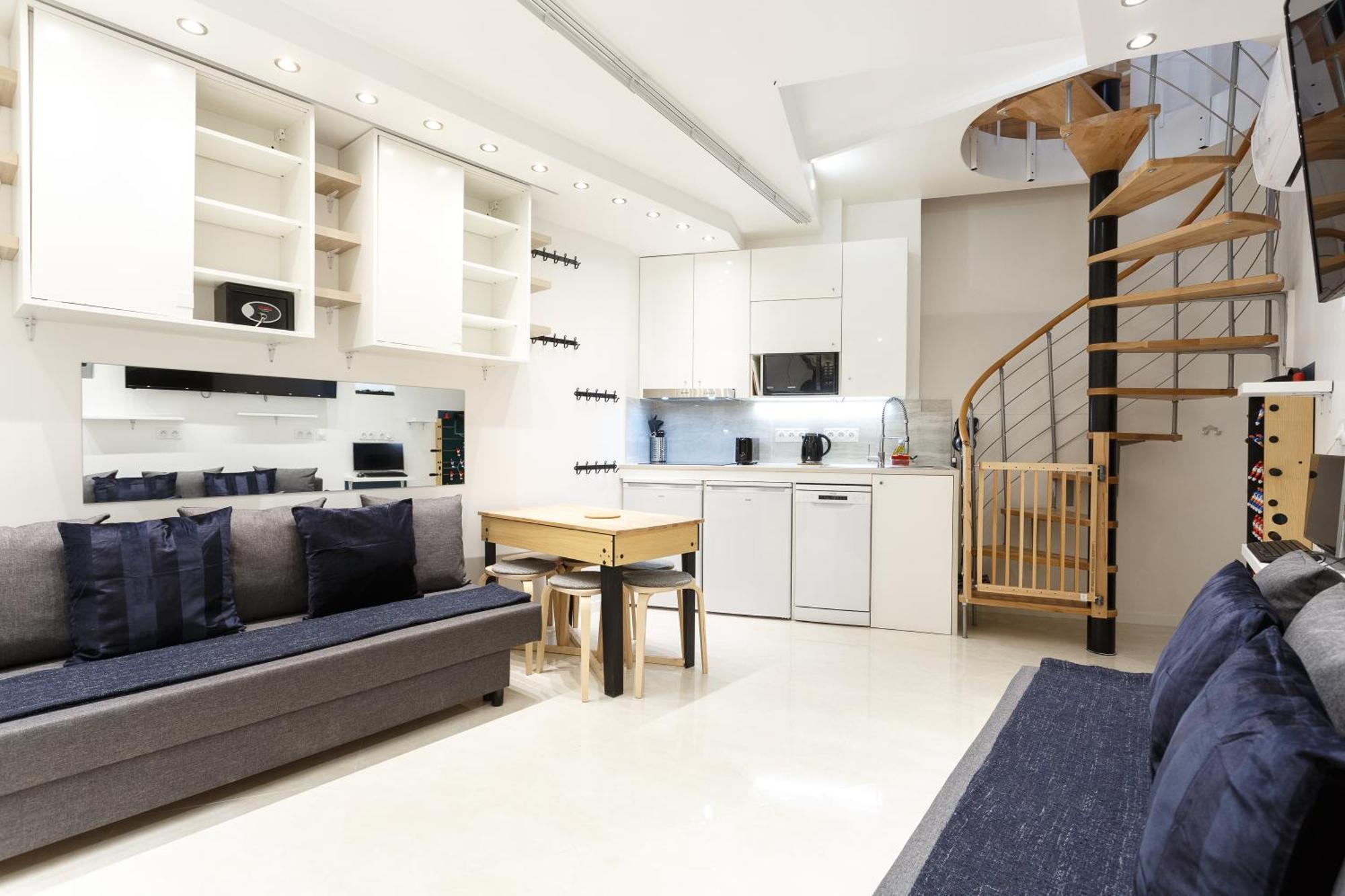 Petits Champs Bed & Breakfast Parigi