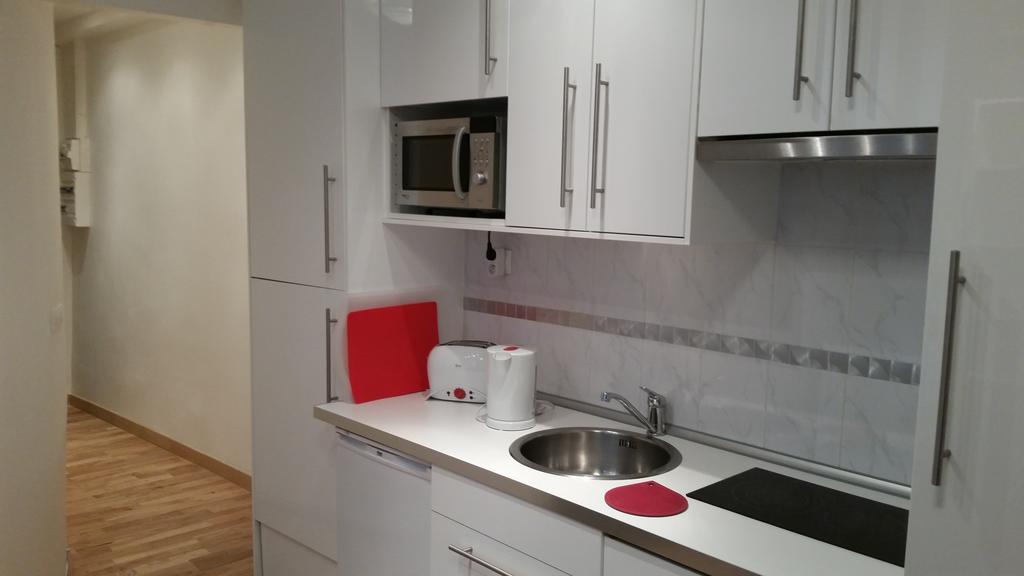 Bed & Breakfast Petits Champs Parigi